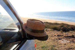 Vibe in surf holidays with campervan